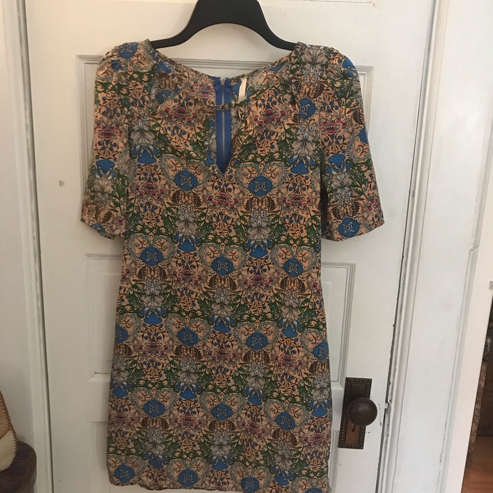 Hello Miss kaleidoscope pattern dress